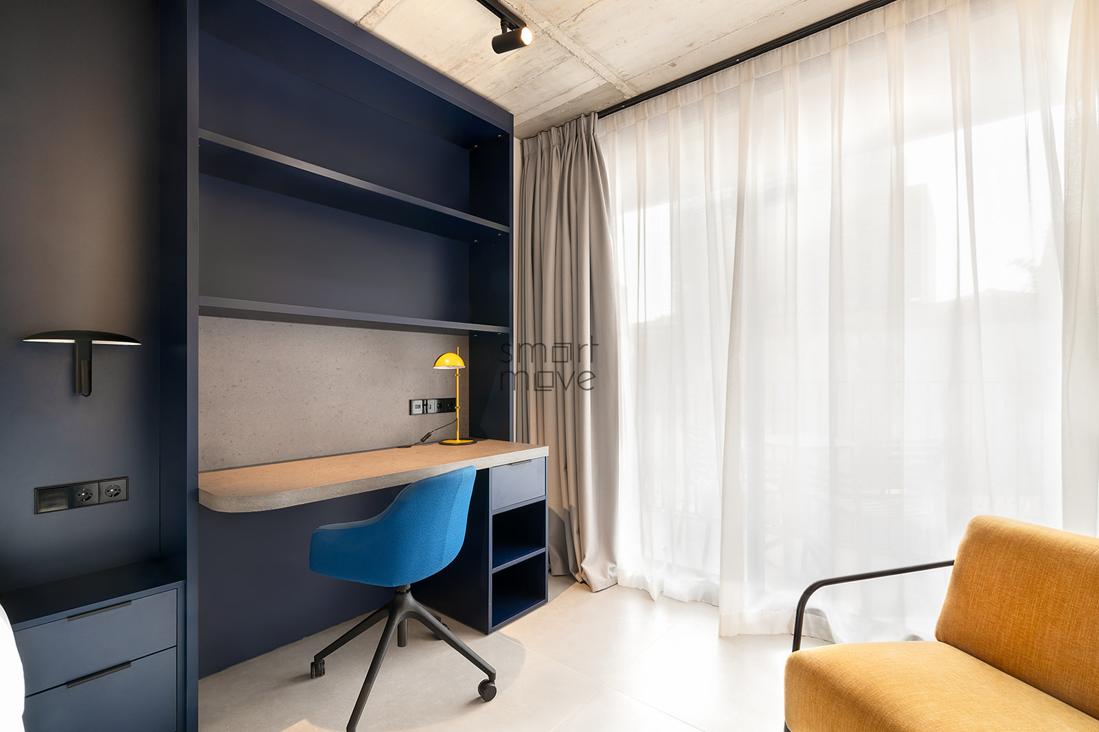 SmartMoveThe Student Factory: KITCHENETTE STUDIO - SmartMove